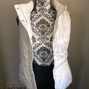 New York & Company Puffer Vest